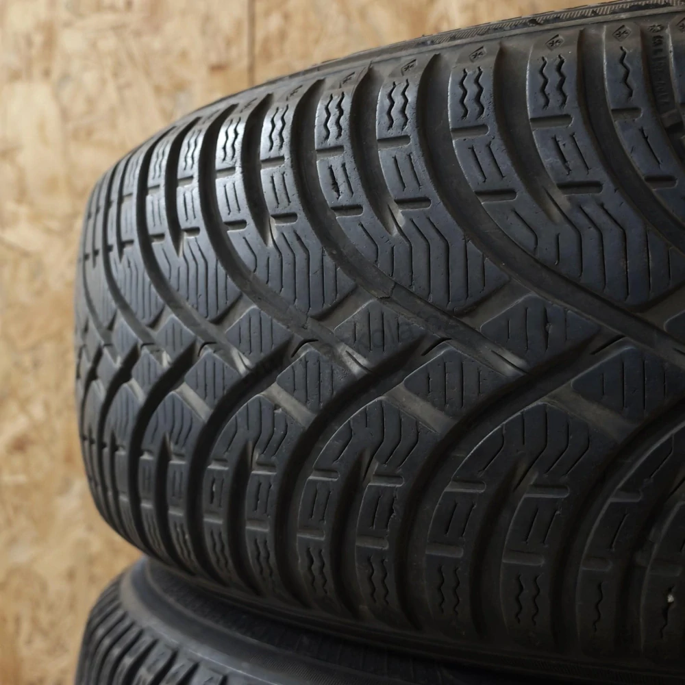 Zimní pneumatiky 195/65 R15 Kleber č. AP1116