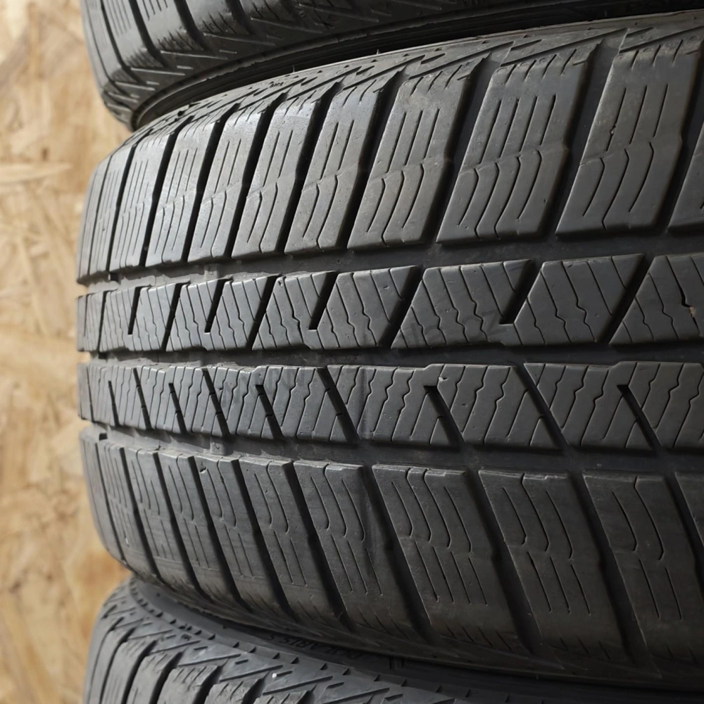 Zimní pneumatiky 185/60 R15 Barum č. AP1141