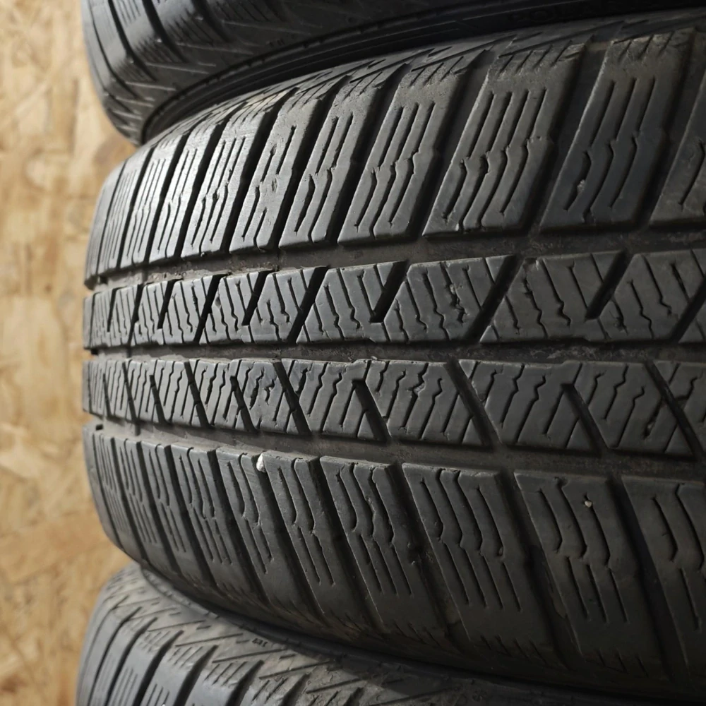 Zimní pneumatiky 195/65 R15 Barum č. AP1143