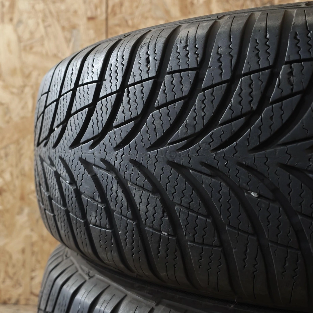 Zimní pneumatiky 195/65 R15 GoodYear č. AP1144