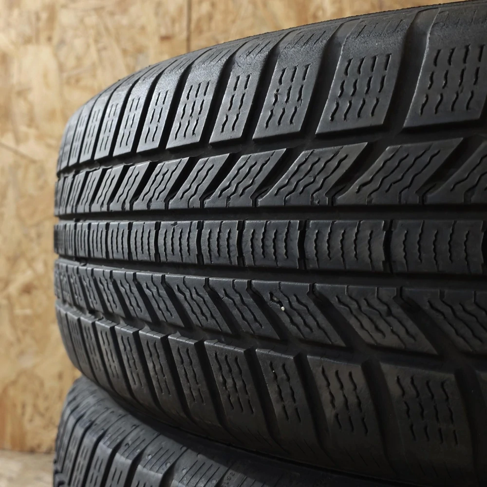 Zimní pneumatiky 205/60 R16 Continental č. AP1150