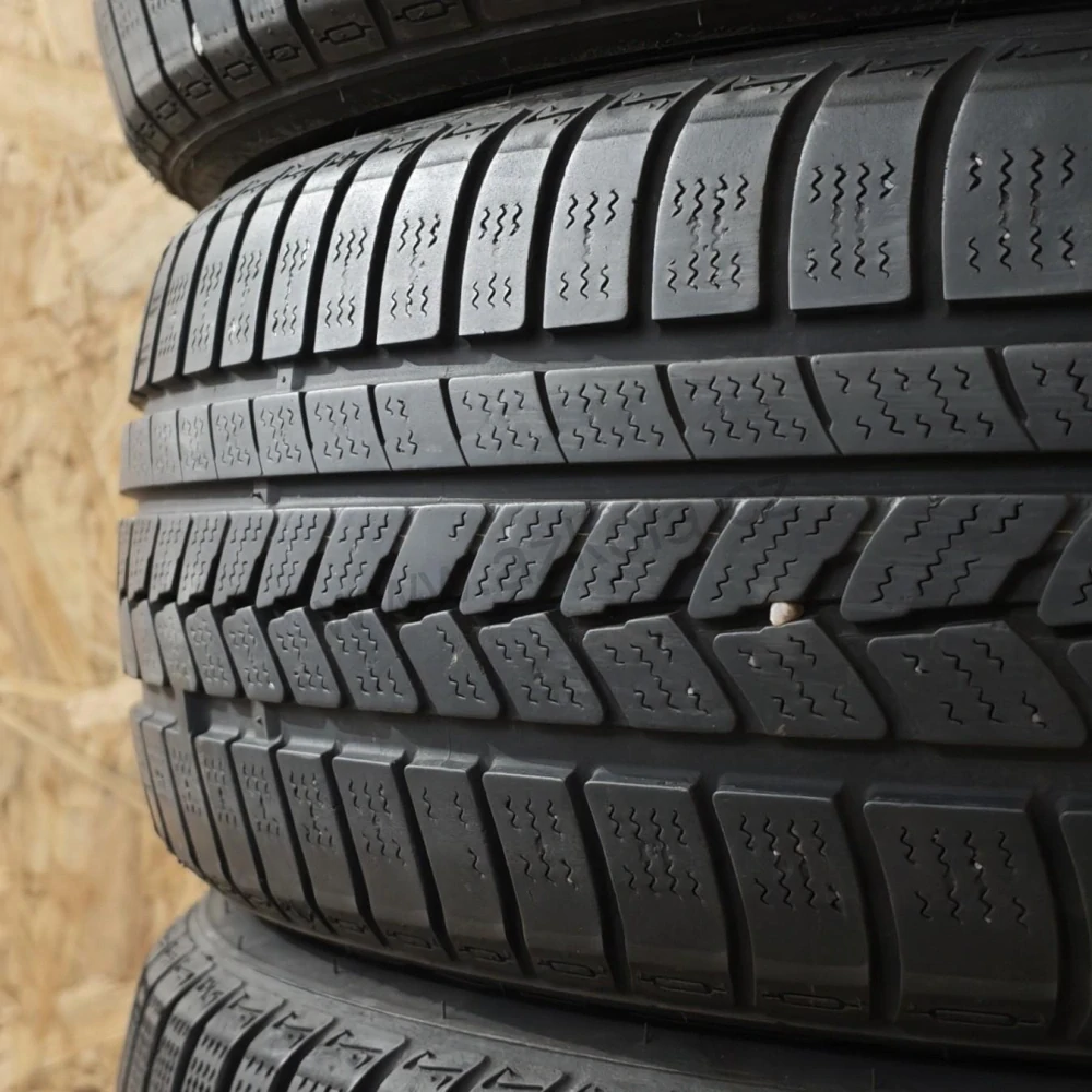 Zimní pneumatiky 185/60 R15 Nexen č. AP1173