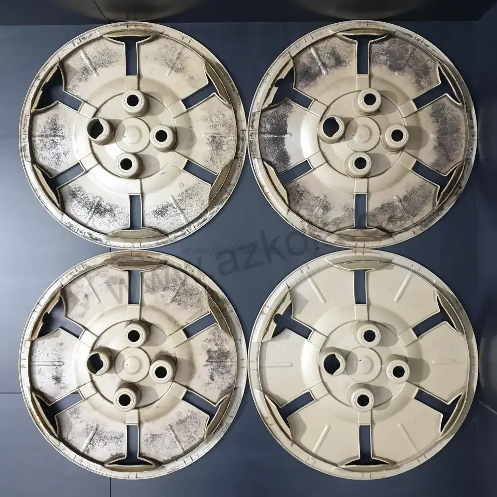 Sada originálních poklic Fiat 13" Punto (bazarové, použité)