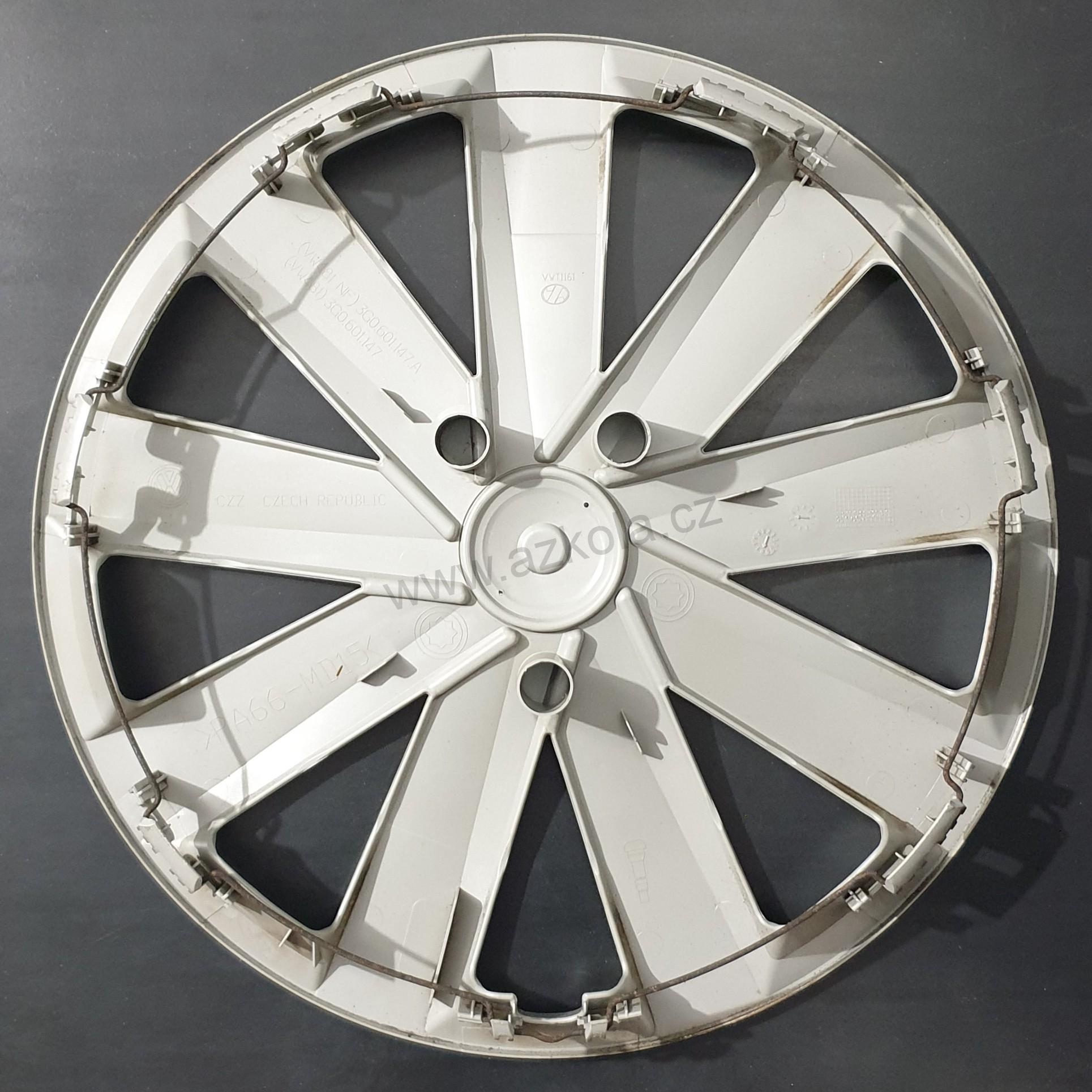 Originální poklice 16" Volkswagen Passat, Golf, Touran - nové logo (použité)