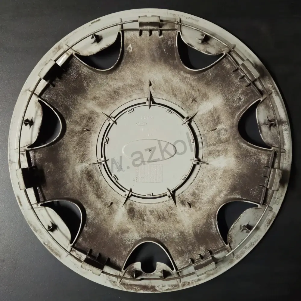 Originálních poklice Ford 15" Mondeo, Focus (použitá)