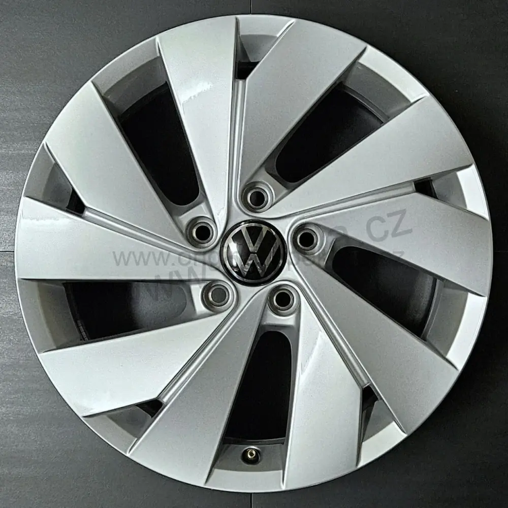 Originální hliníkové disky Volkswagen 6,5J x 17 ET46 (zánovní)