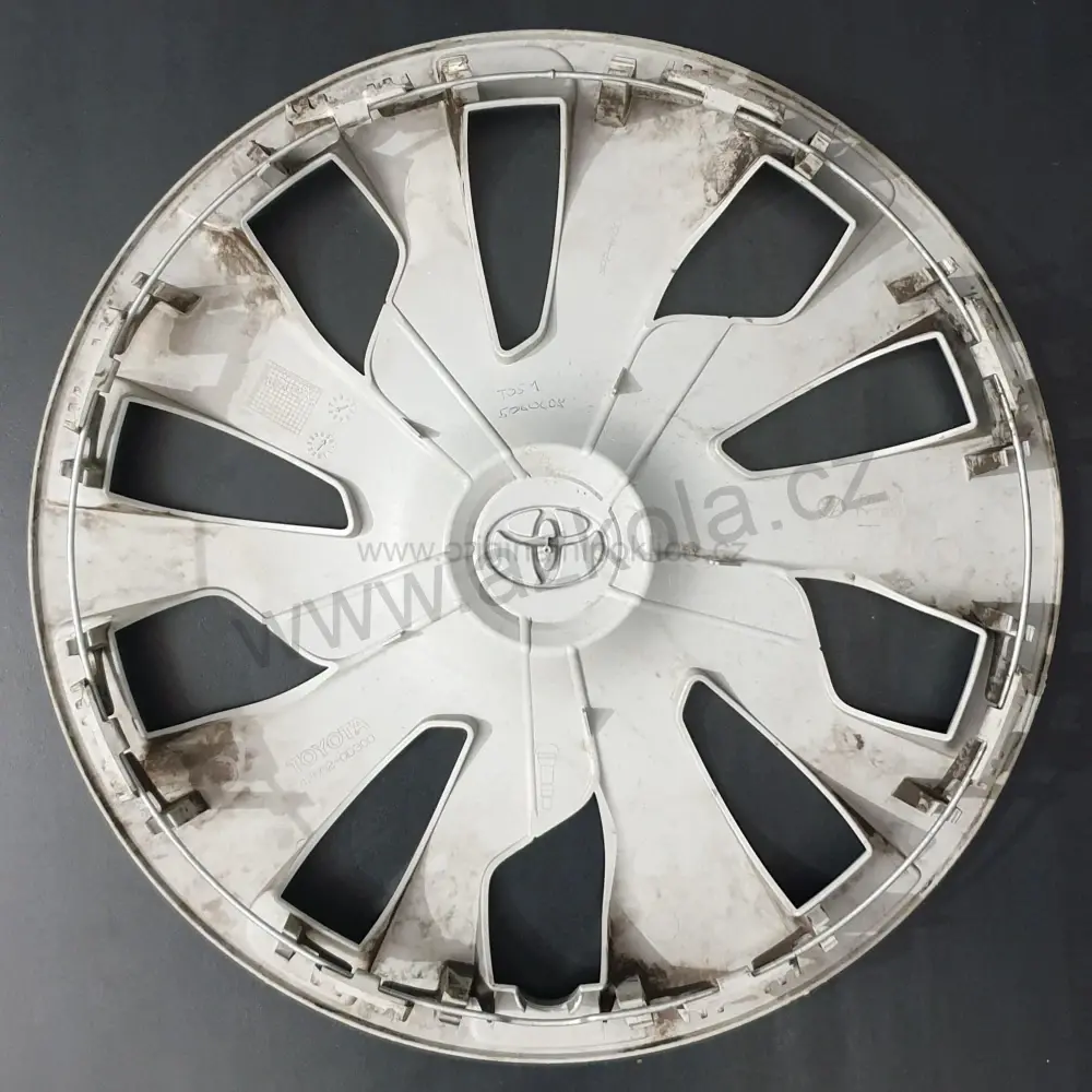 Originální poklice Toyota 15" Aygo (použitá)