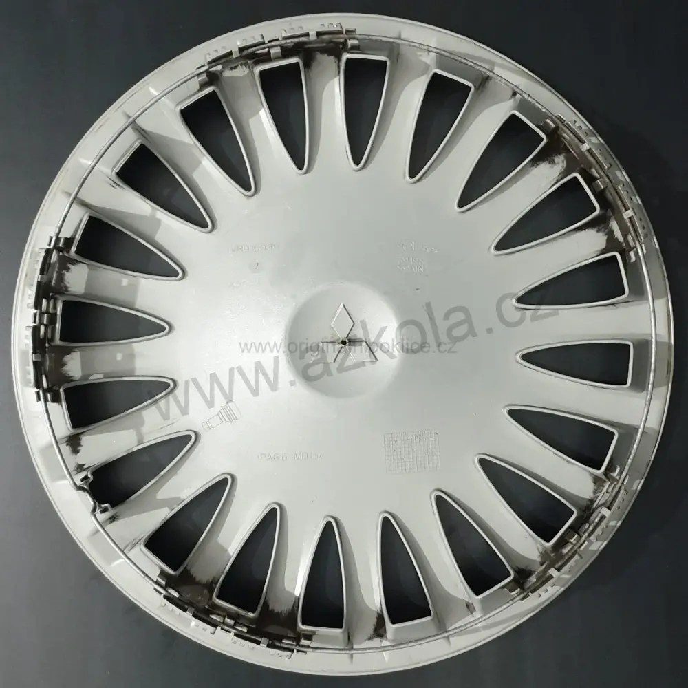 Originální poklice Mitsubishi 15" Colt (použitá)