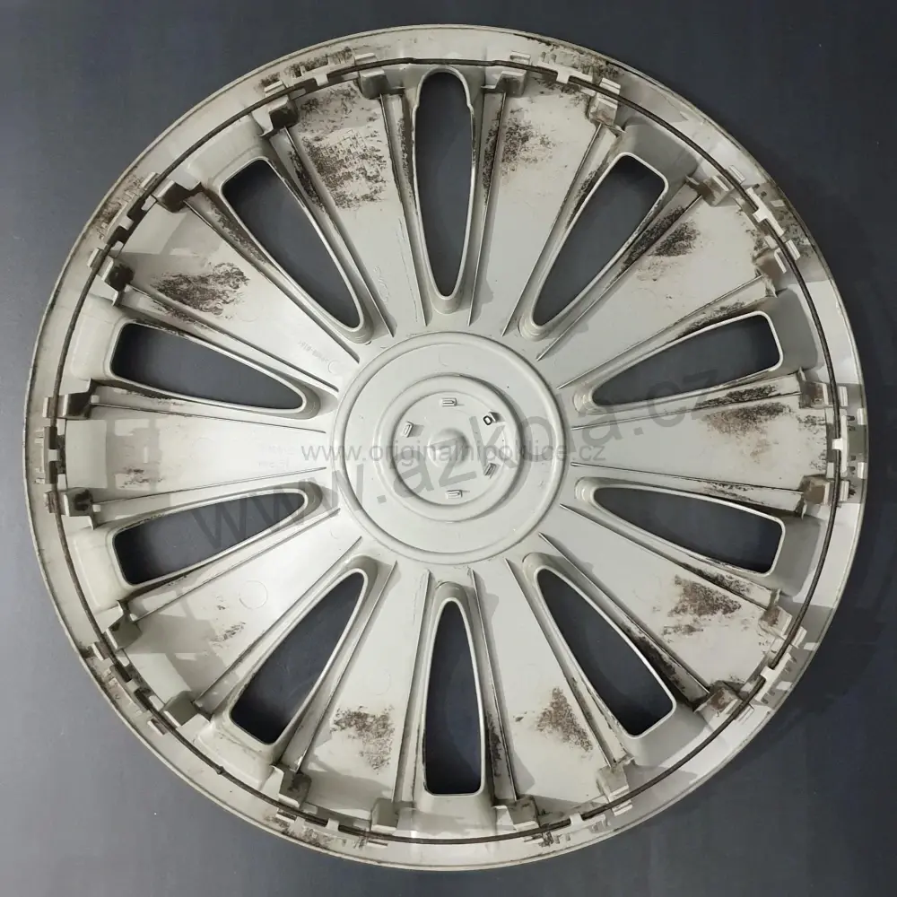 Originální poklice Mercedes 17" W156, W247 (použité)