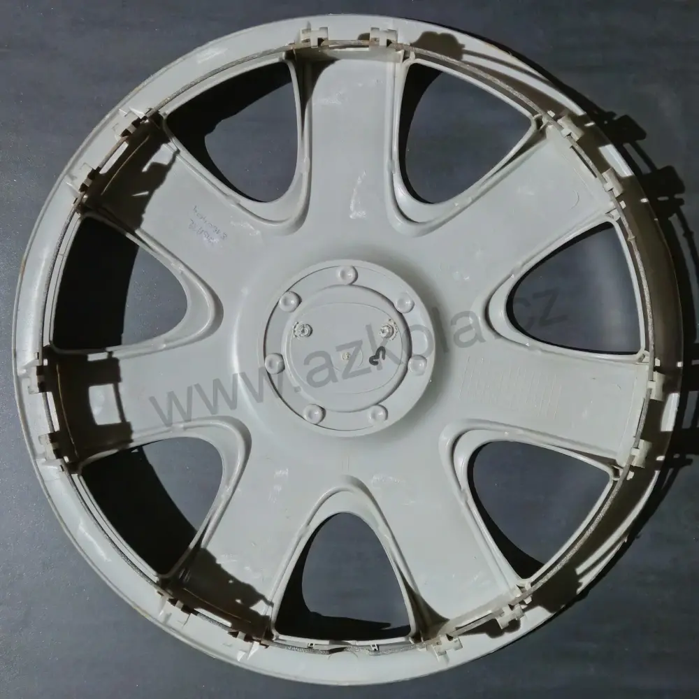 Originální poklice Mazda 15" (použitá, bazarová)