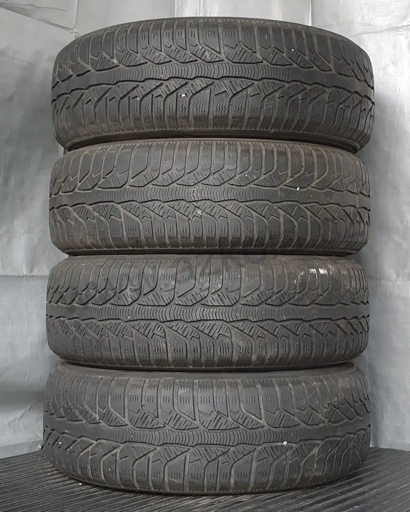 Sada zimních kol Peugeot, Citroen 185/65 R15 č. AK72