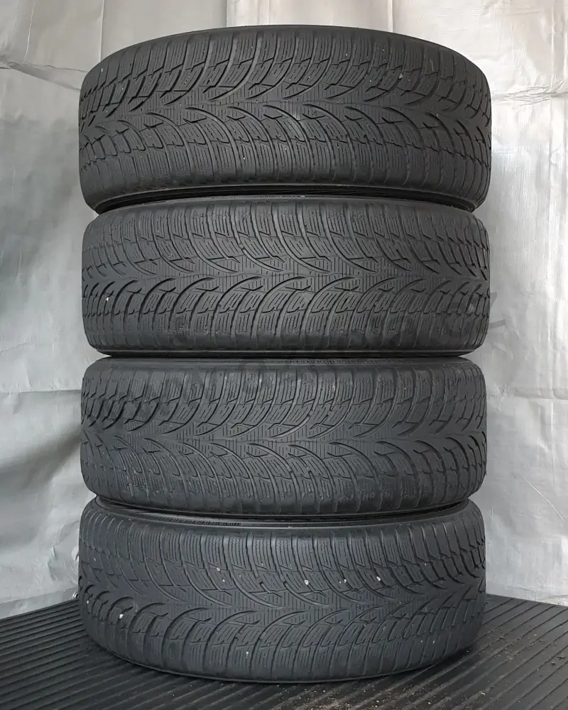 Sada zimních kol Škoda, Volkswagen, Seat, Audi 205/55 R16 č. AK89