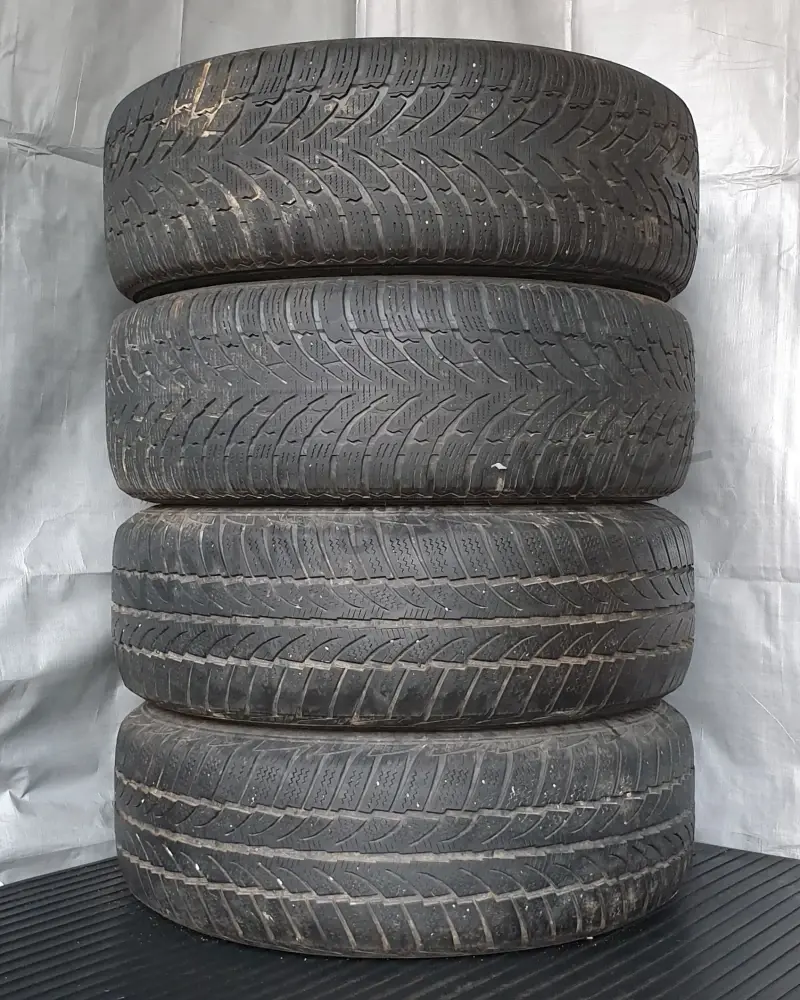 Sada zimních kol Volkswagen, Seat, Audi 215/65 R16 č. AK102