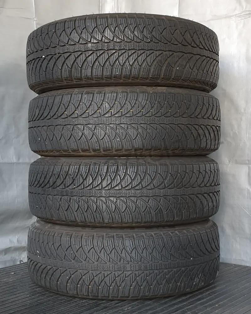 Sada zimních kol Škoda, Volkswagen, Seat, Audi 185/60 R15 č. AK11