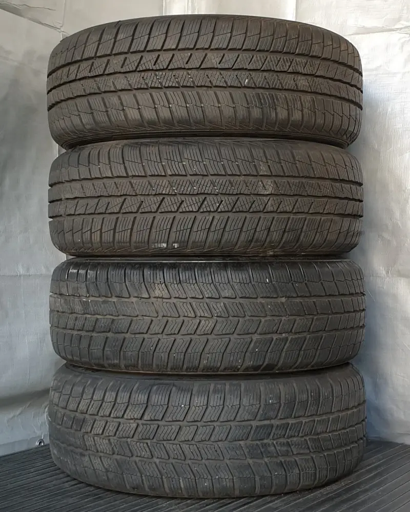 Sada zimních kol Škoda, Volkswagen, Seat 195/55 R15 č. AK21