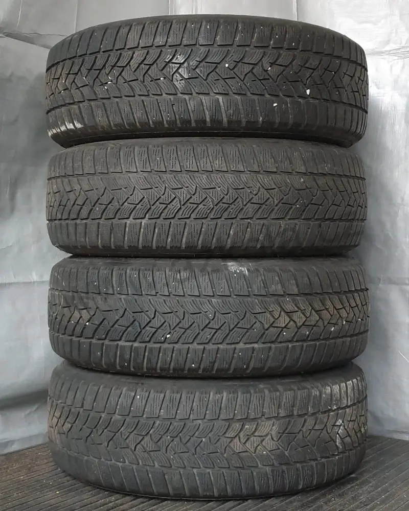Sada zimních kol Škoda, Volkswagen, Seat, Audi 205/60 R16 č. AK26