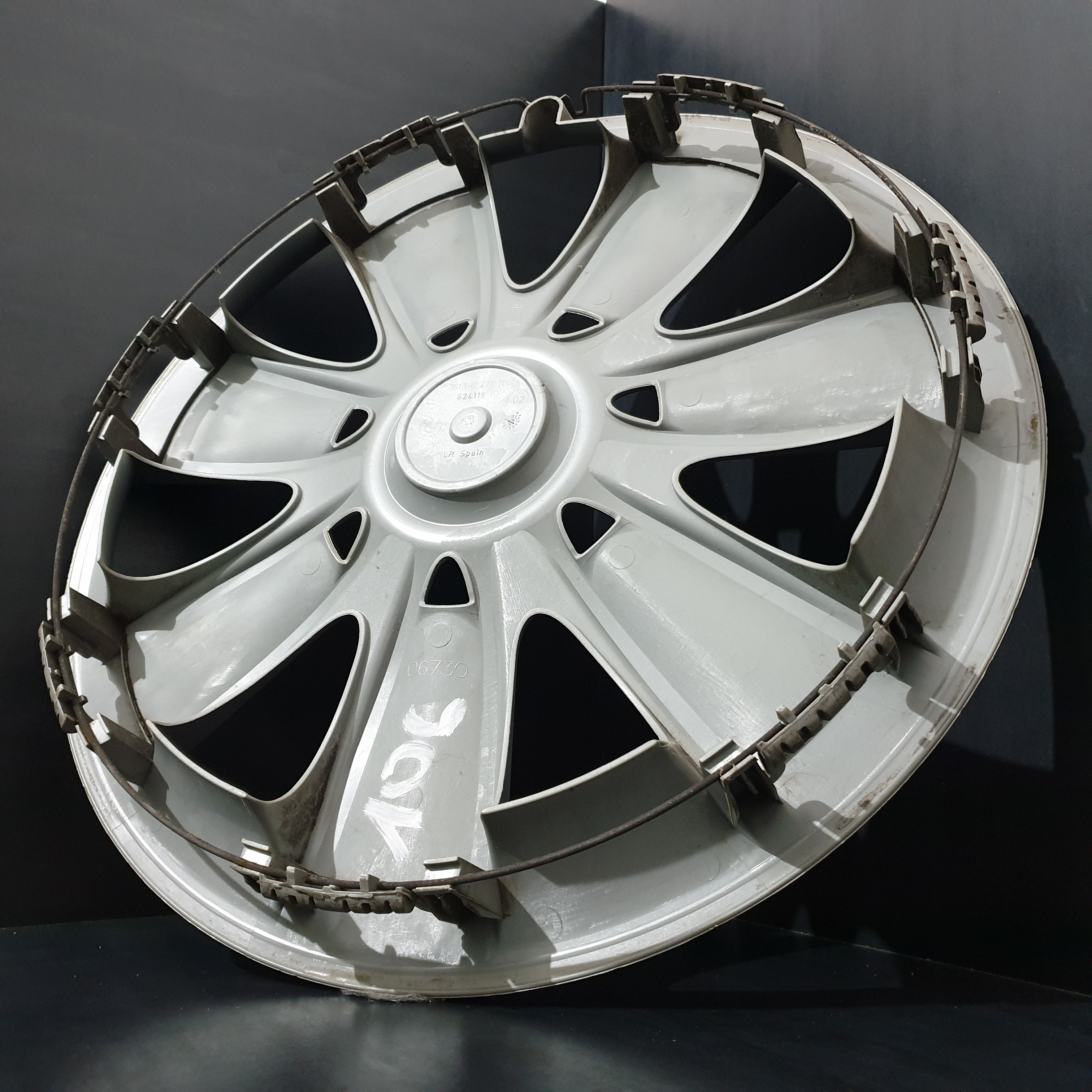 Originální poklice BMW 16" řada 3 (použité)