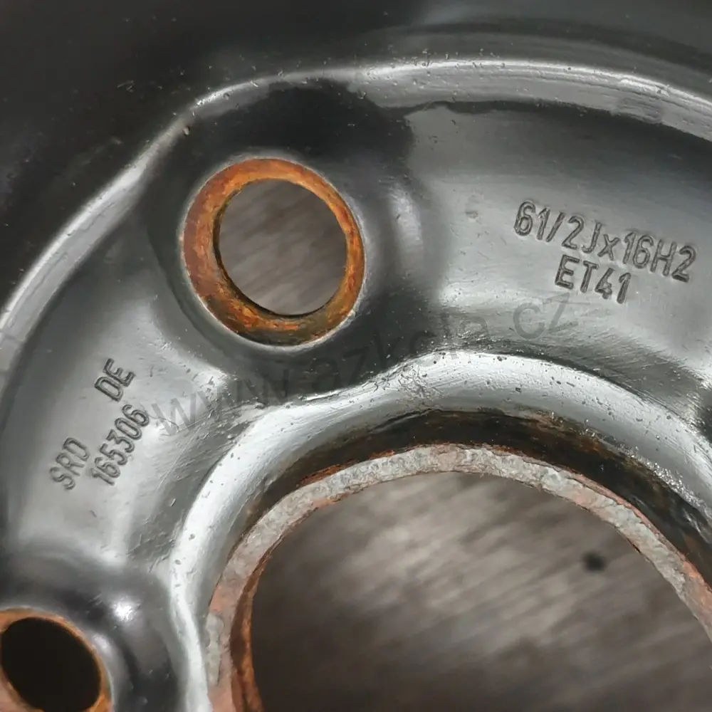 Rezervní kolo R16 Škoda, Volkswagen č. AR22