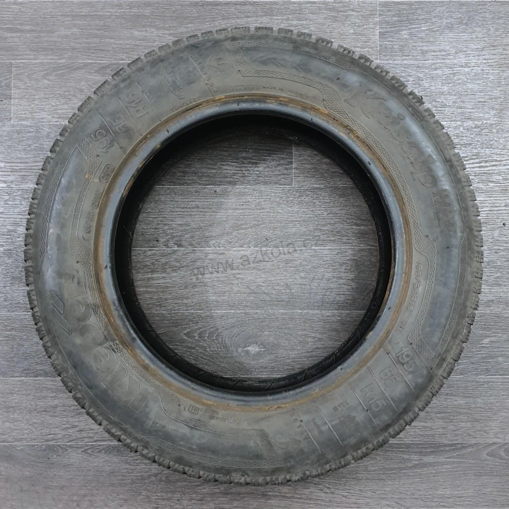 Zimní pneumatiky Kleber 195/65 R15 č. AP280