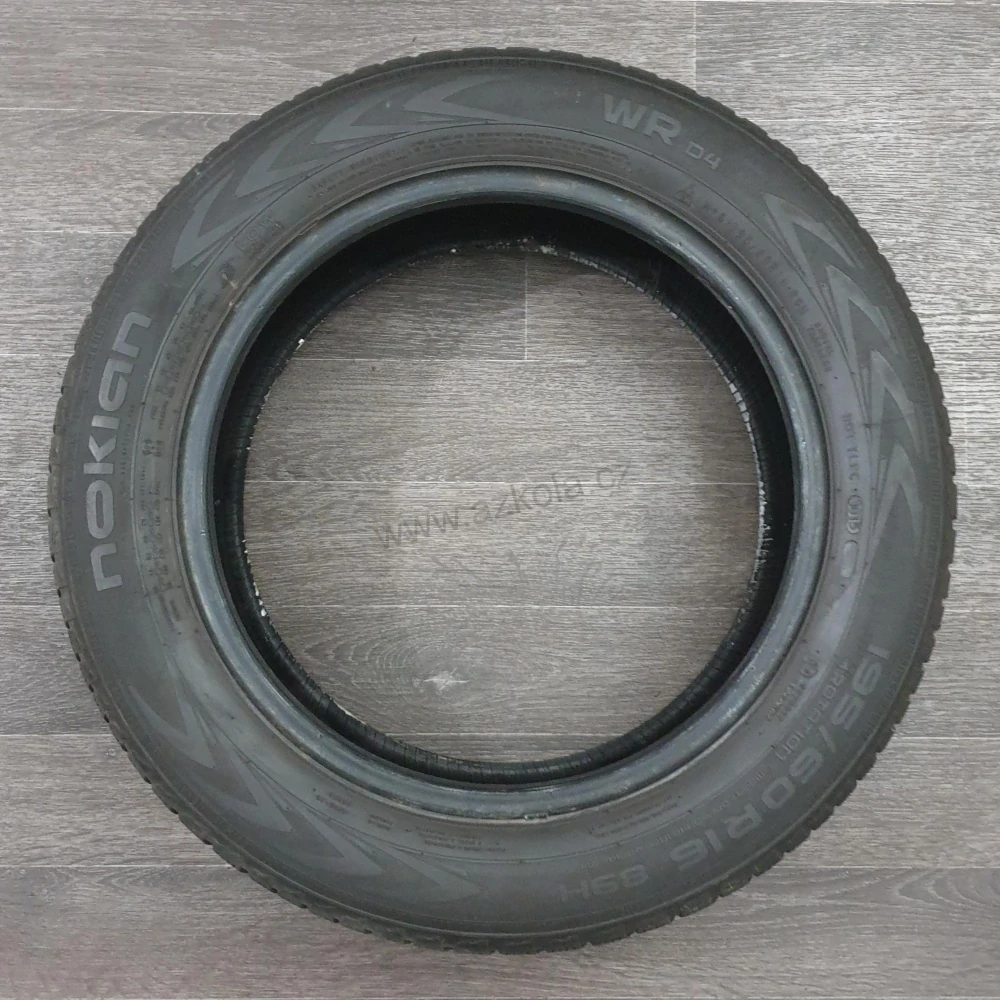 Zimní pneumatiky Nokian 195/60 R16 č. AP277