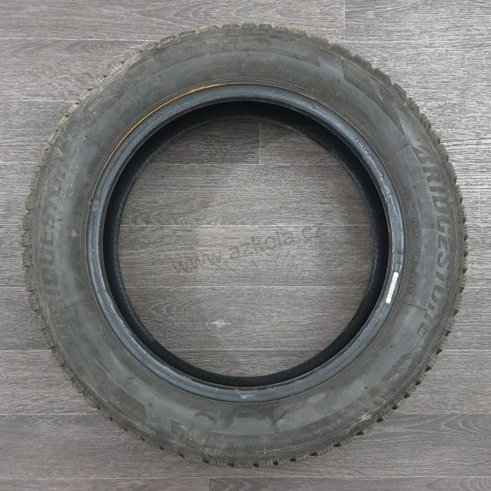 Zimní pneumatiky Bridgestone 205/55 R16 č. AP267