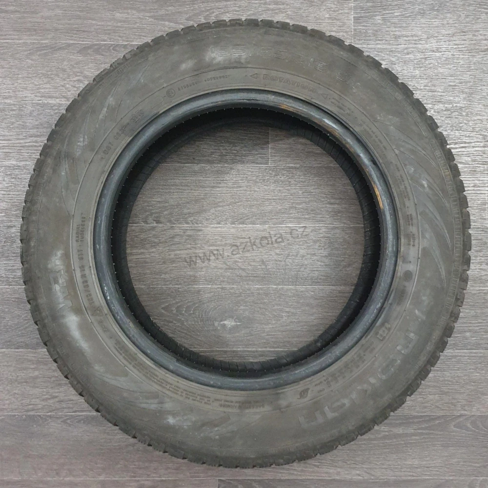 Zimní pneumatiky Nokian 195/65 R15 č. AP249