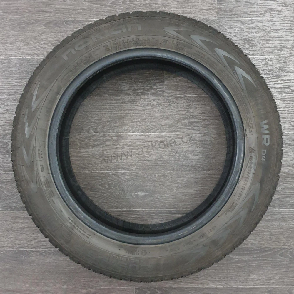 Zimní pneumatiky Nokian 205/55 R16 č. AP246