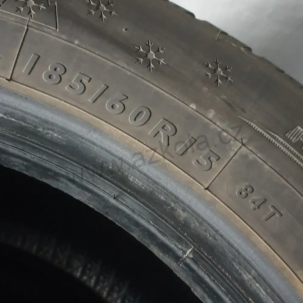 Zimní pneumatiky Dunlop 185/60 R15 č. AP216