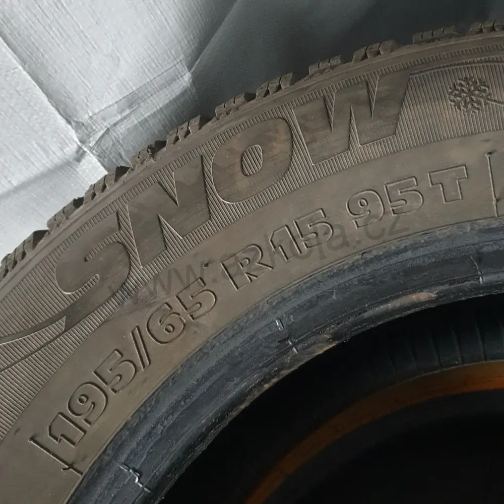 Zimní pneumatiky Sebring 195/65 R15 č. AP200