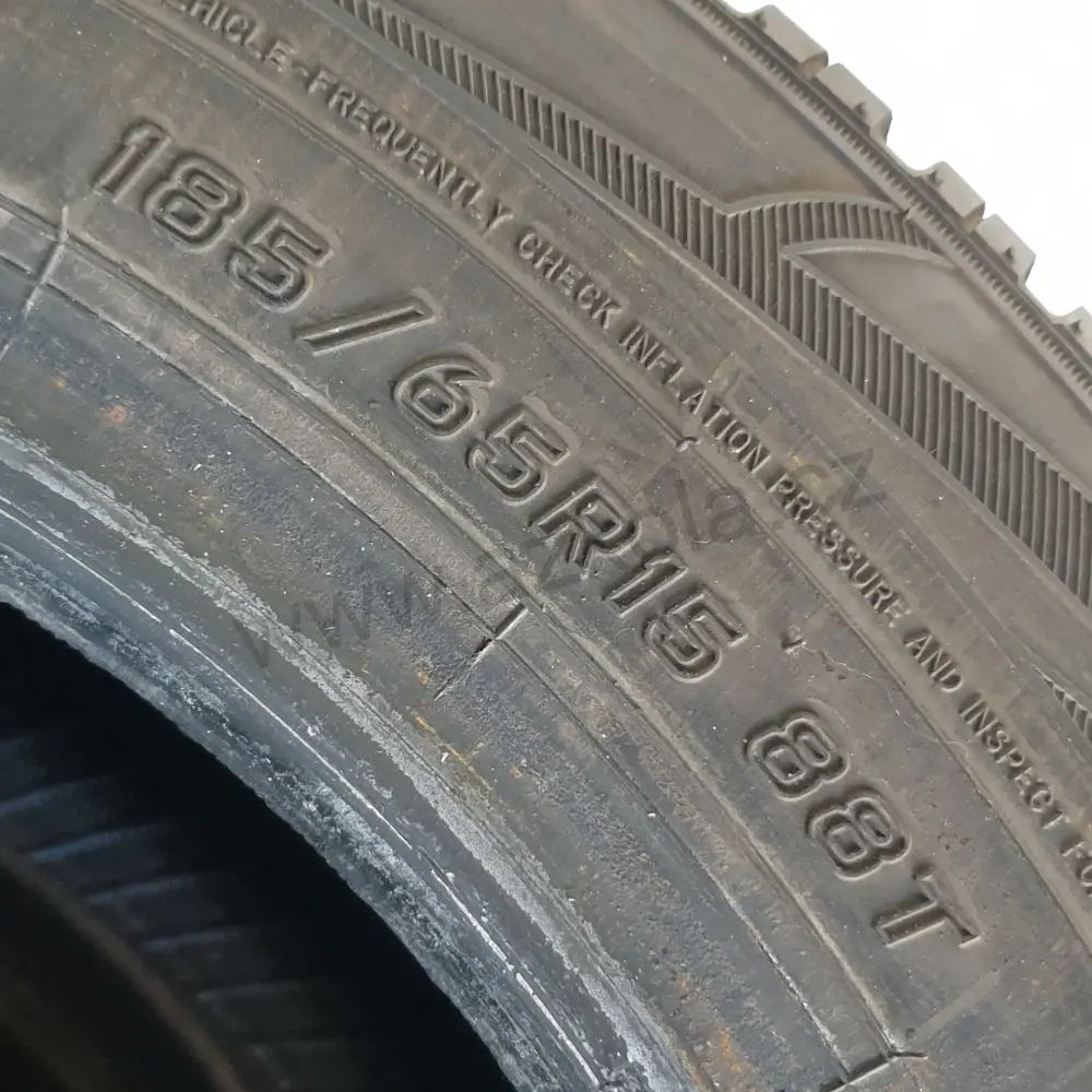 Zimní pneumatiky Falken 185/65 R15 č. AP136