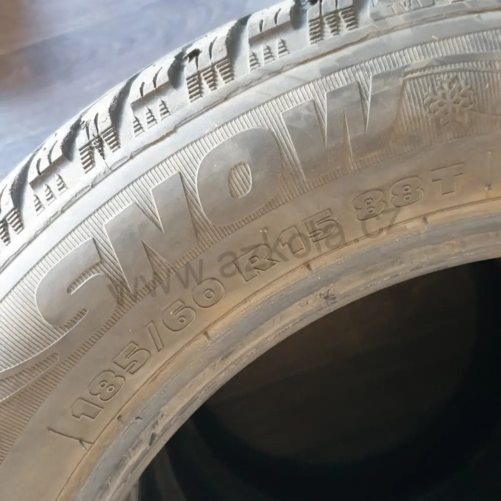 Zimní pneumatiky Sebring 185/60 R15 č. AP124