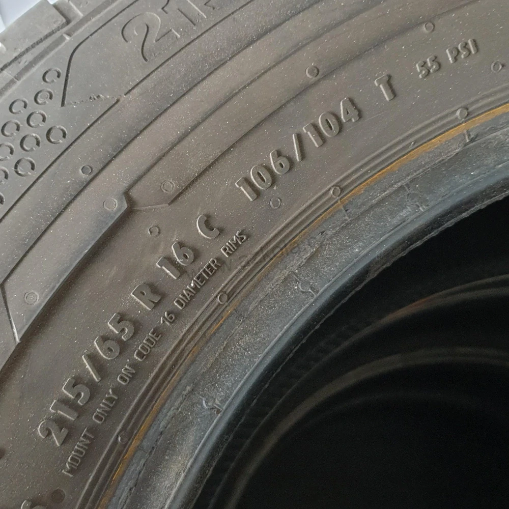 Letní pneumatiky Continental 215/65 R16C č. AP293
