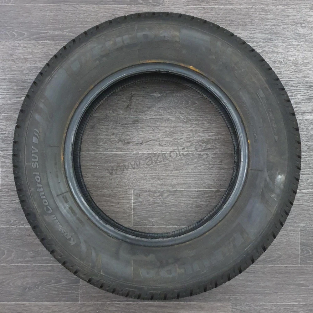 Zimní pneumatiky Fulda 215/70 R16 č. AP393