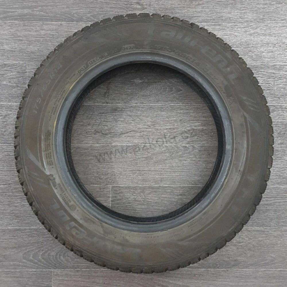 Zimní pneumatiky Laufenn 175/65 R14 č. AP348
