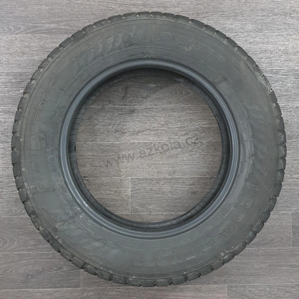 Zimní pneumatiky Nokian 215/65 R16C č. AP353