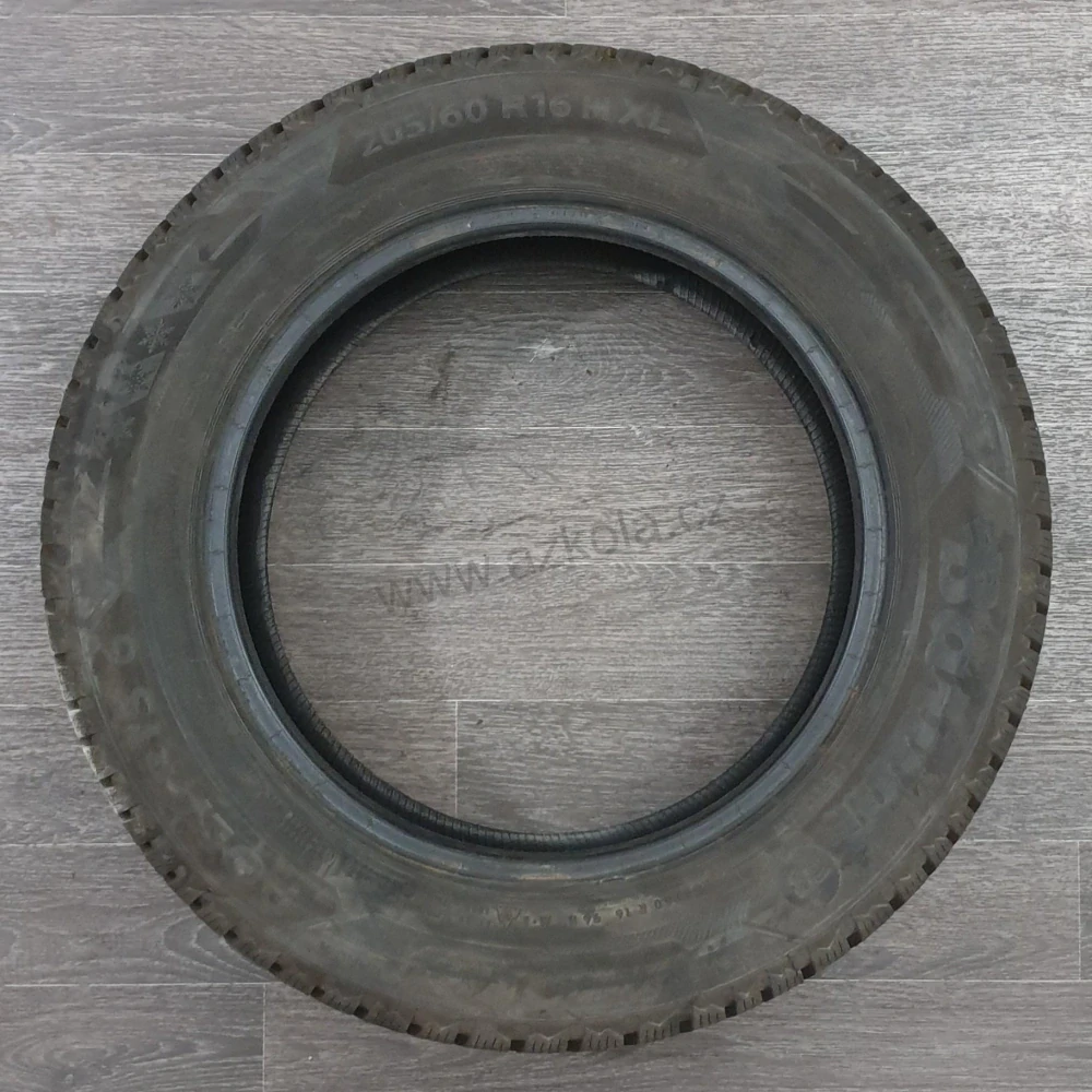 Zimní pneumatiky Barum 205/60 R16 č. AP365