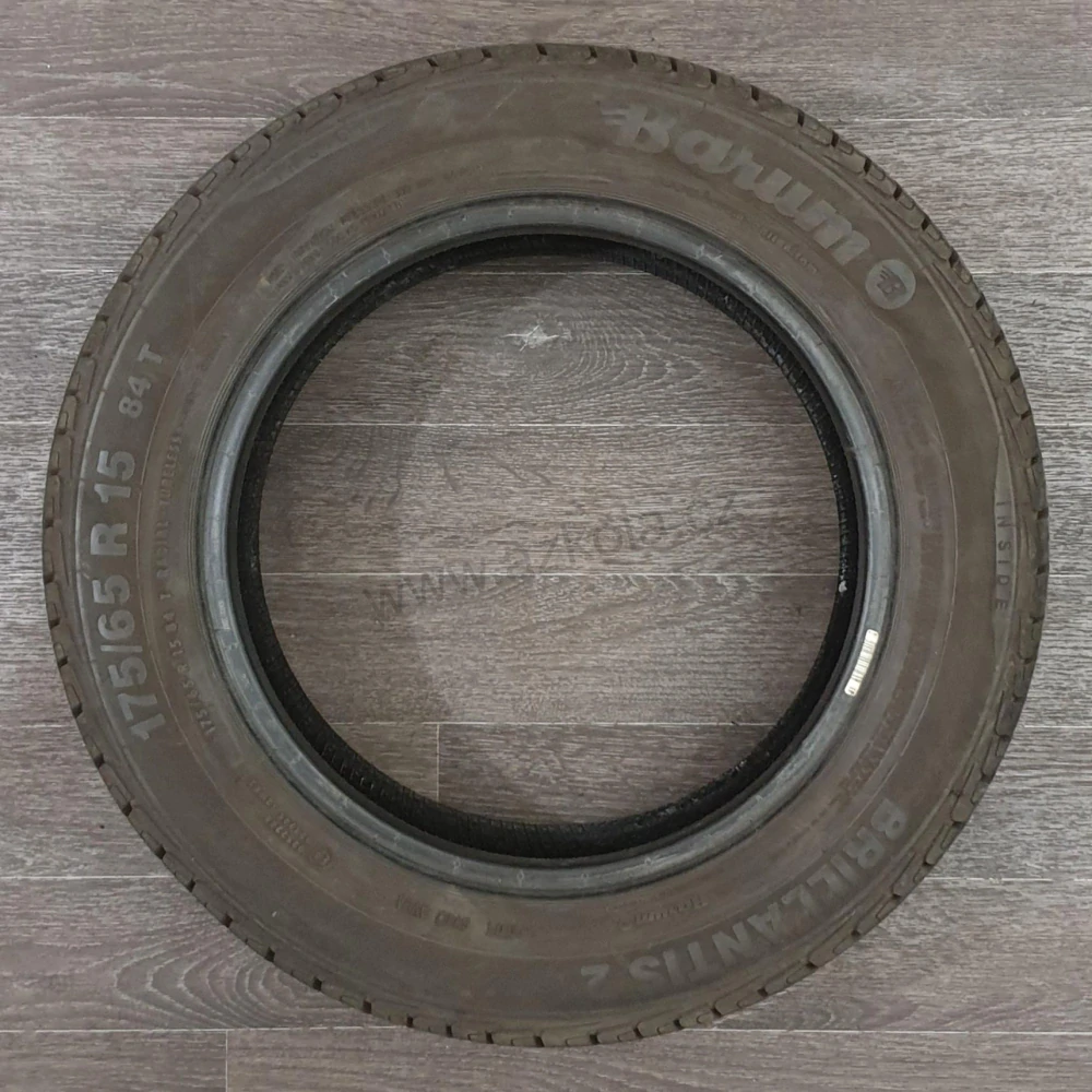Letní pneumatiky Barum 175/65 R15 č. AP420