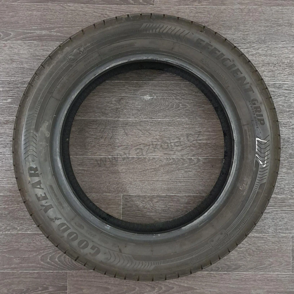 Letní pneumatiky GoodYear 215/55 R16 č. AP398