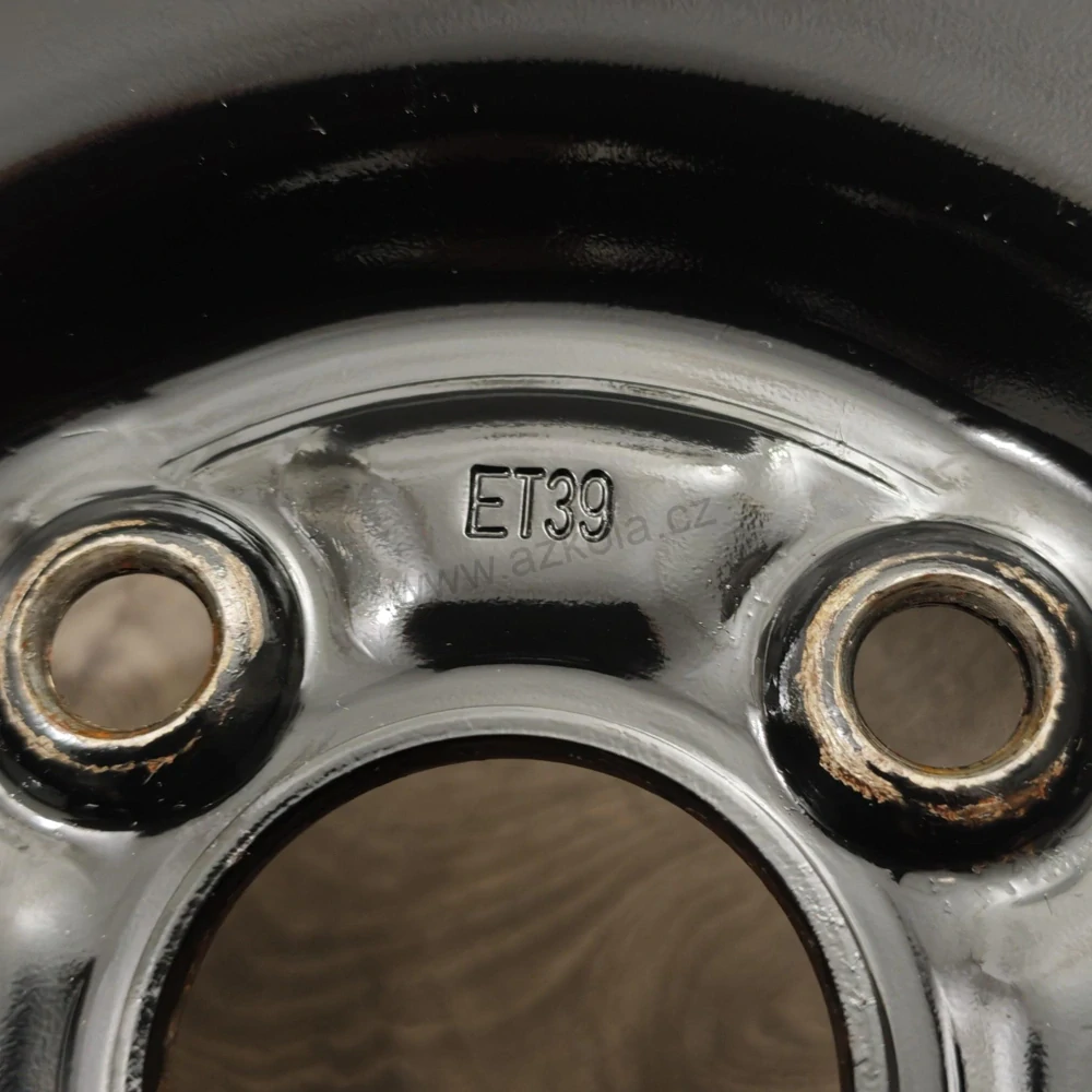 Disky Toyota Yaris 5Jx15 ET39 4x100x54 T2