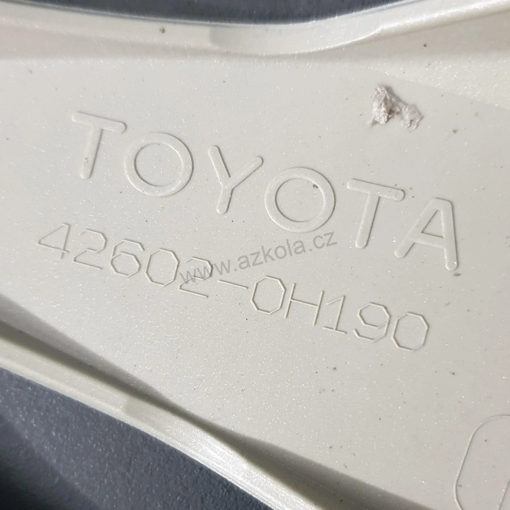 Originální poklice 17" Toyota Aygo X(použitá)
