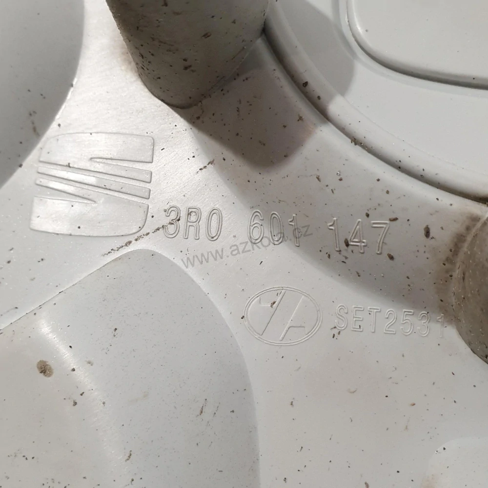 Originální poklice 16" Seat Exeo (bazarové, použité)