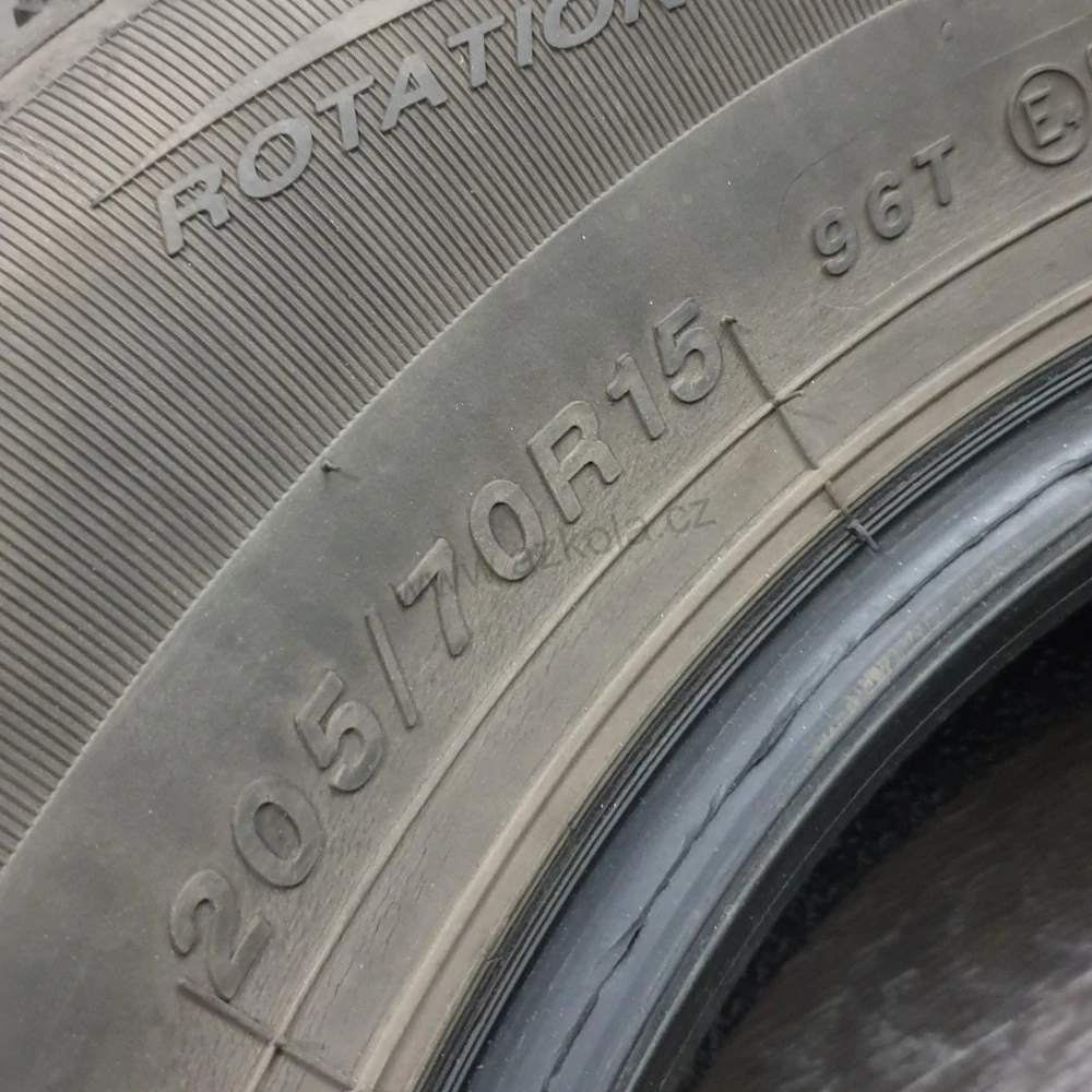 Zimní pneumatiky 205/70 R15 Aufine č. AP501