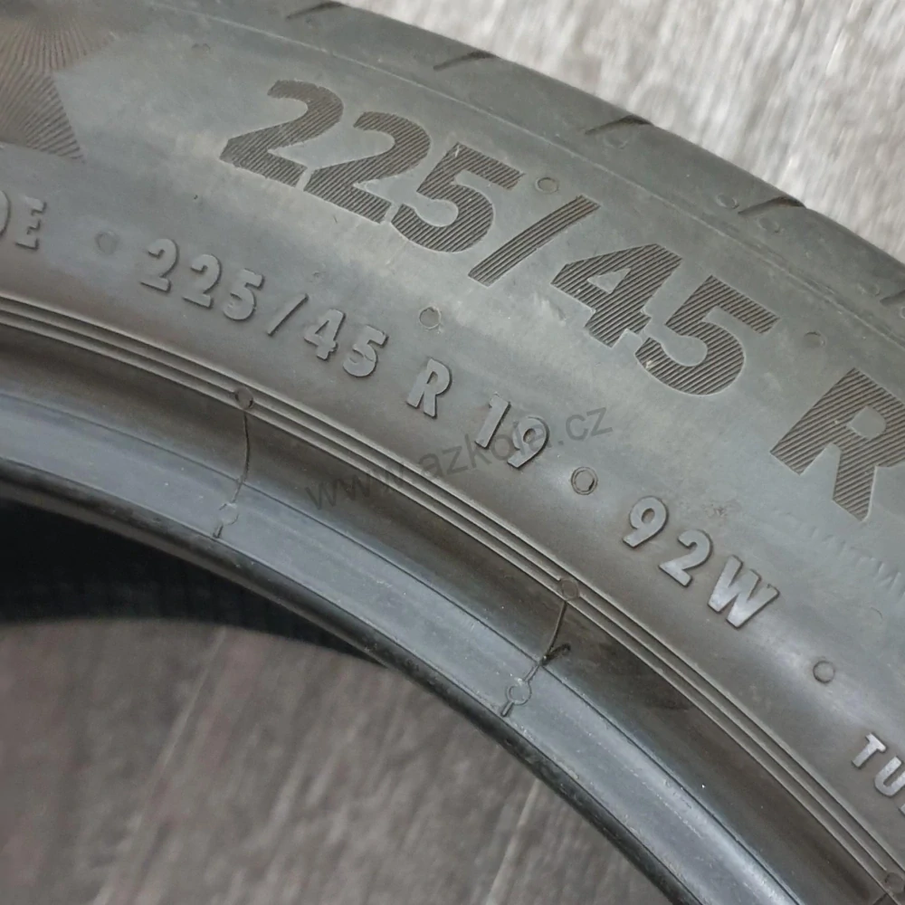 Letní pneumatiky 225/45 R19 Continental č. AP503