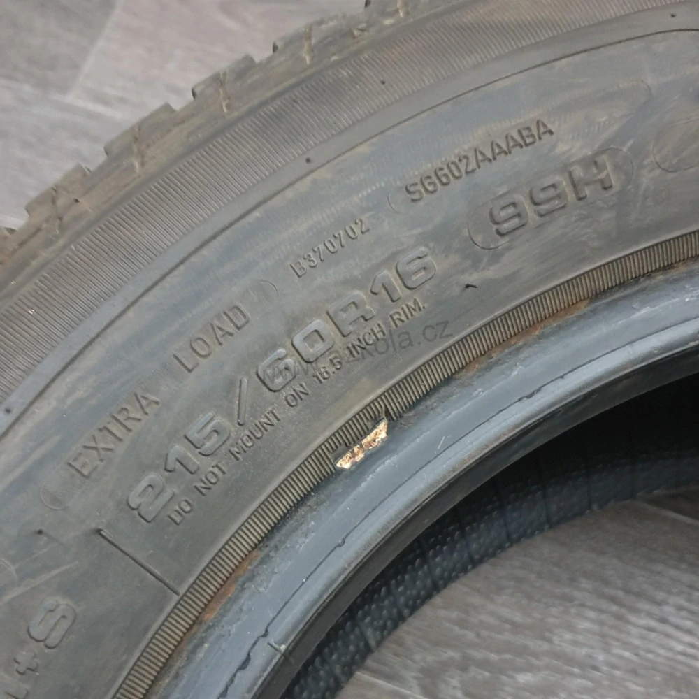 Zimní pneumatiky 215/60 R16 Sava č. AP522