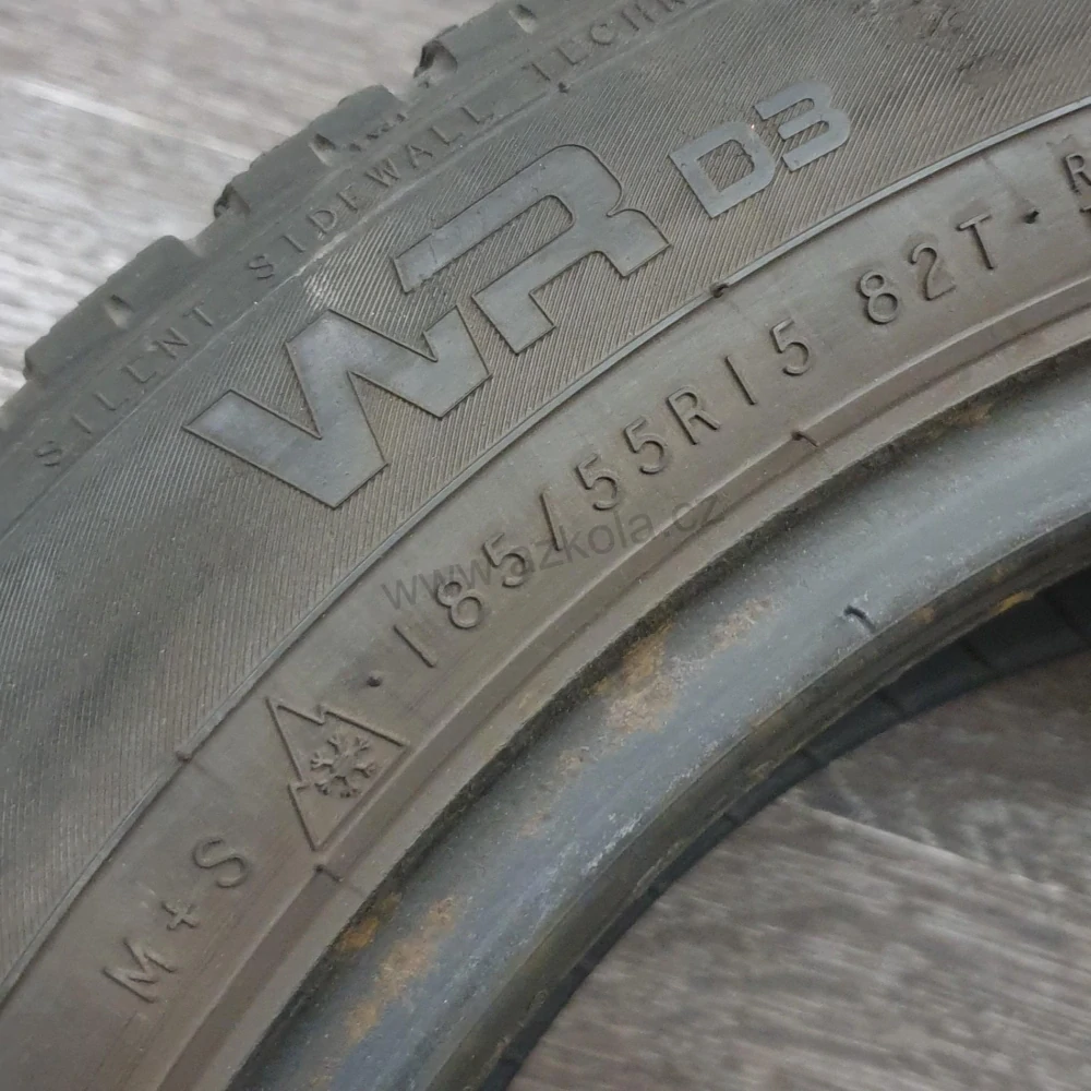 Zimní pneumatiky 185/55 R15 Nokian č. AP530