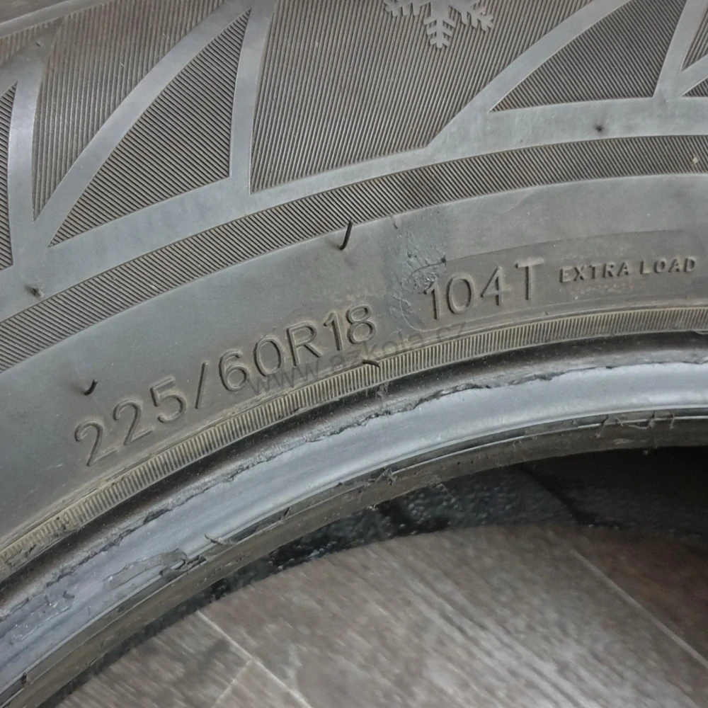 Zimní pneumatiky 225/60 R18 Sailun č. AP532