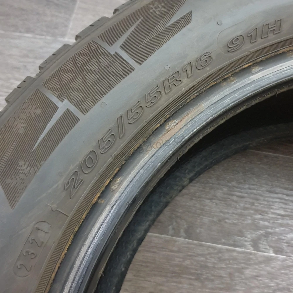 Zimní pneumatiky 205/55 R16 Nexen č. AP537