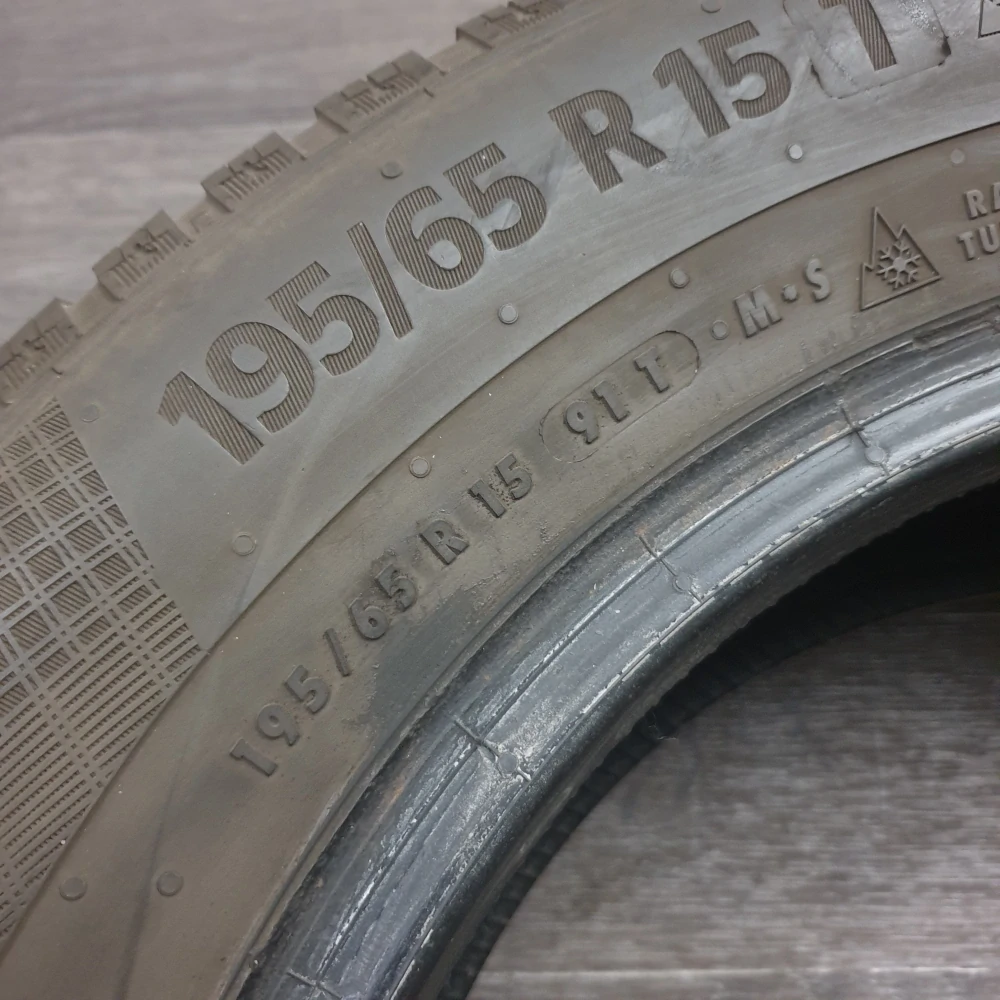 Zimní pneumatiky 195/65 R15 Continental č. AP553