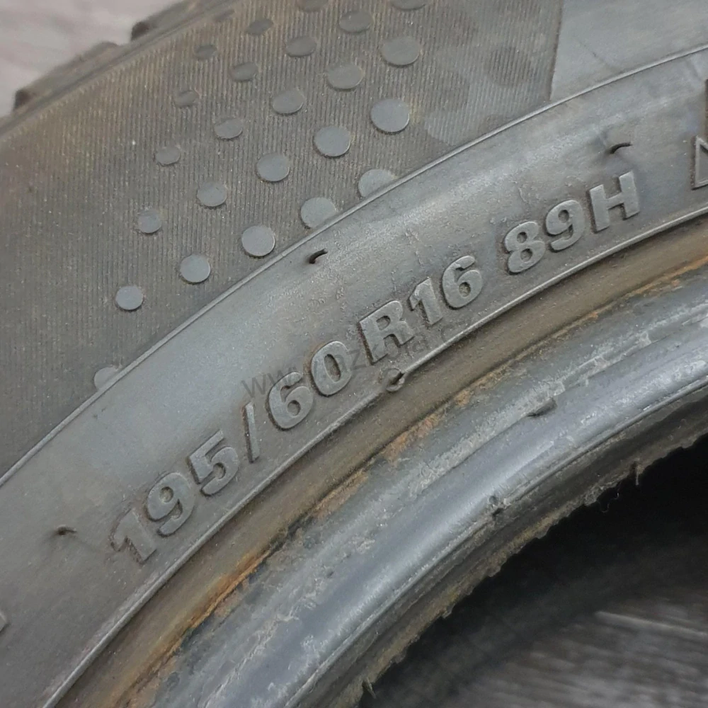 Zimní pneumatiky 195/60 R16 Kumho č. AP579