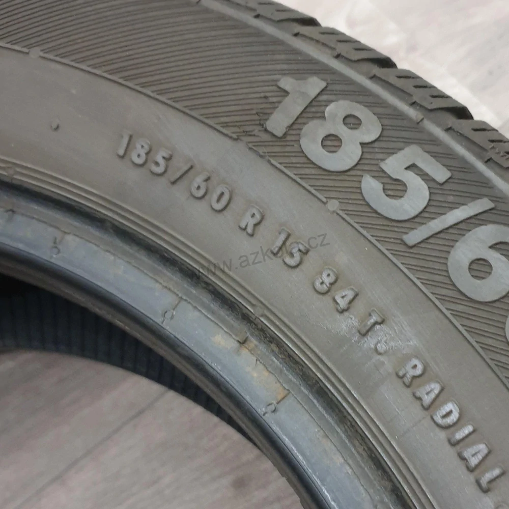 Zimní pneumatiky 185/60 R15 Barum č. AP598